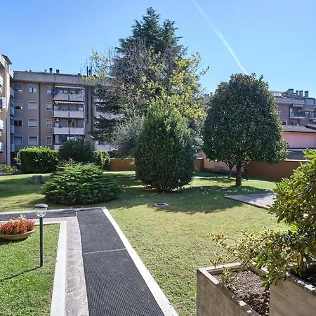 Ca Di Cozzi Apartment *